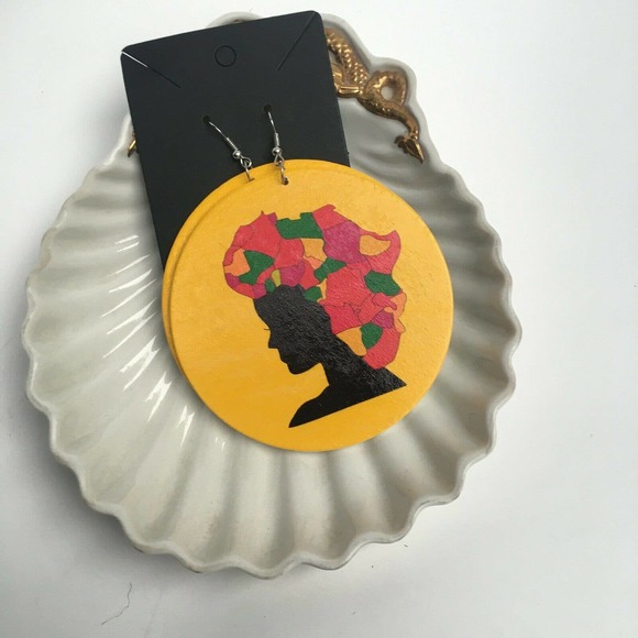 Black Woman Queen Fashion Earrings 2 Pairs New - Picture 5 of 7